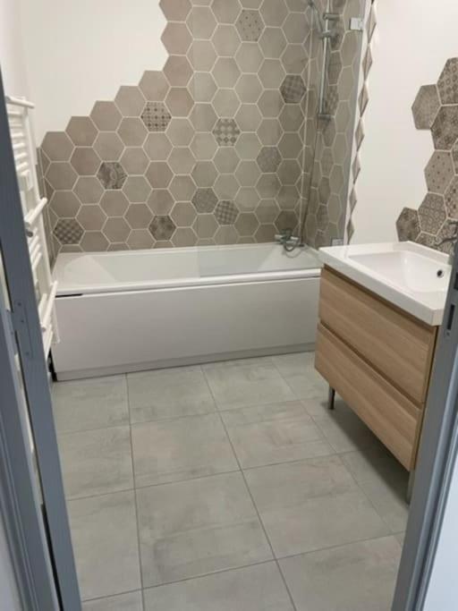 Appartement Lumineux Et Confortable Dans Un Mas Provencal Courthézon